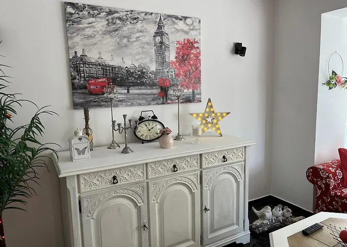 Exklusive Ferienwohnung Mit 3 Schlafzimmern Und 2 Baedern!