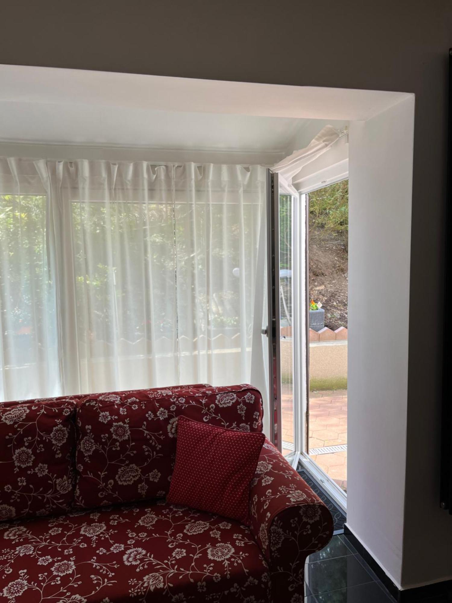 Apartment Exklusive Mit 3 Schlafzimmern Und 2 Baedern! *